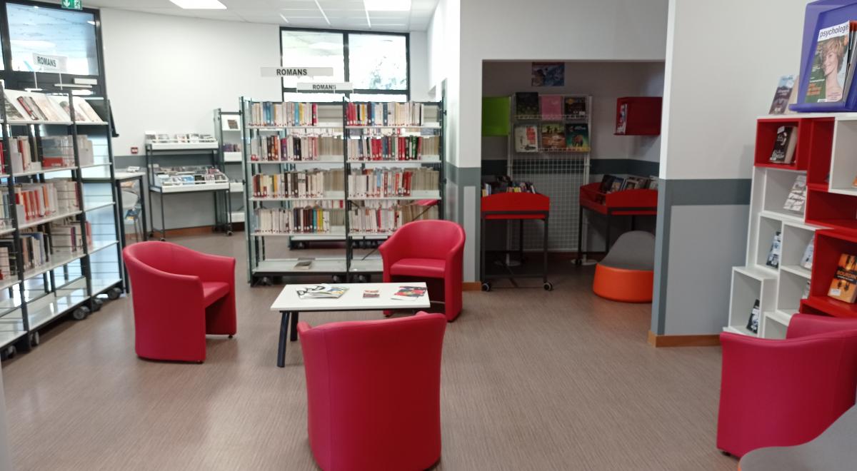 bibliothèque de Savines-Le-Lac bibliothèque de Savines-Le-Lac